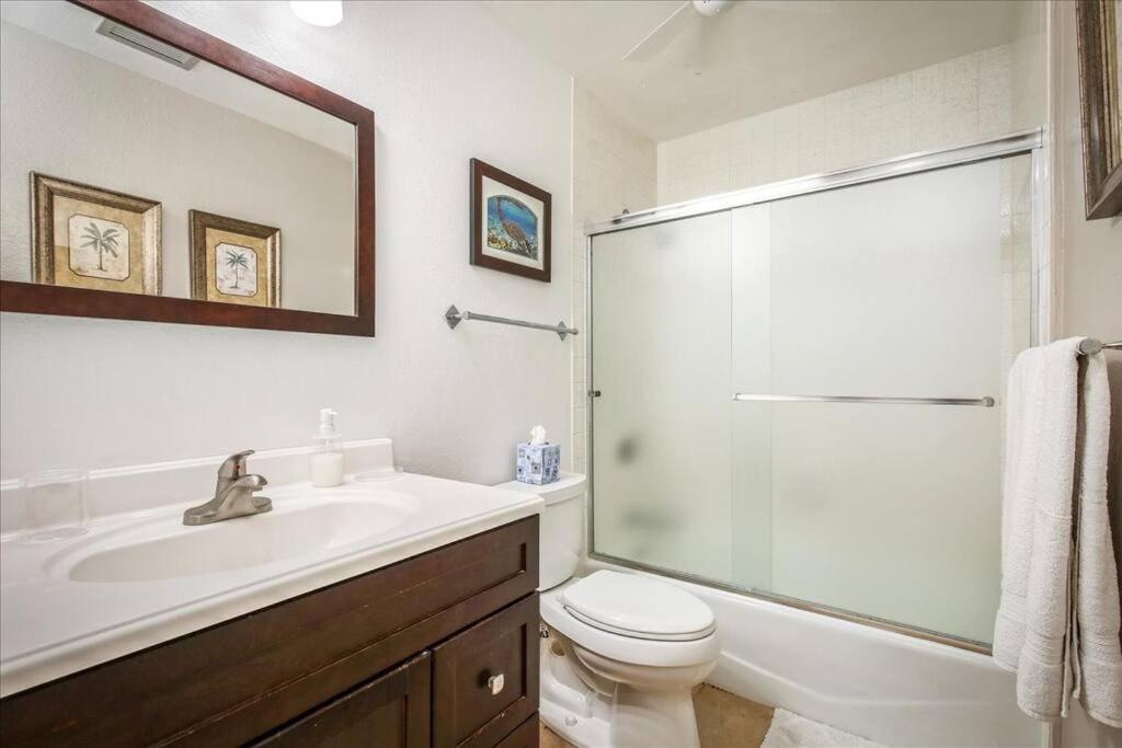 Beautiful 2/2 Condo In Kailua Kona. Ocean View! Extérieur photo